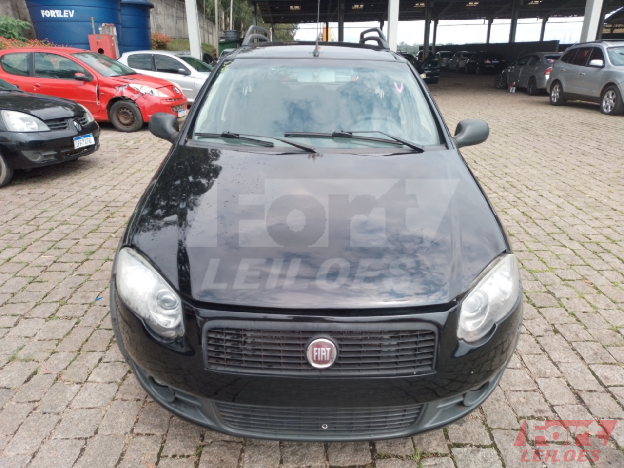 LOTE 05 FIAT/PALIO WEEK TREKKING FLEX 2011/2012